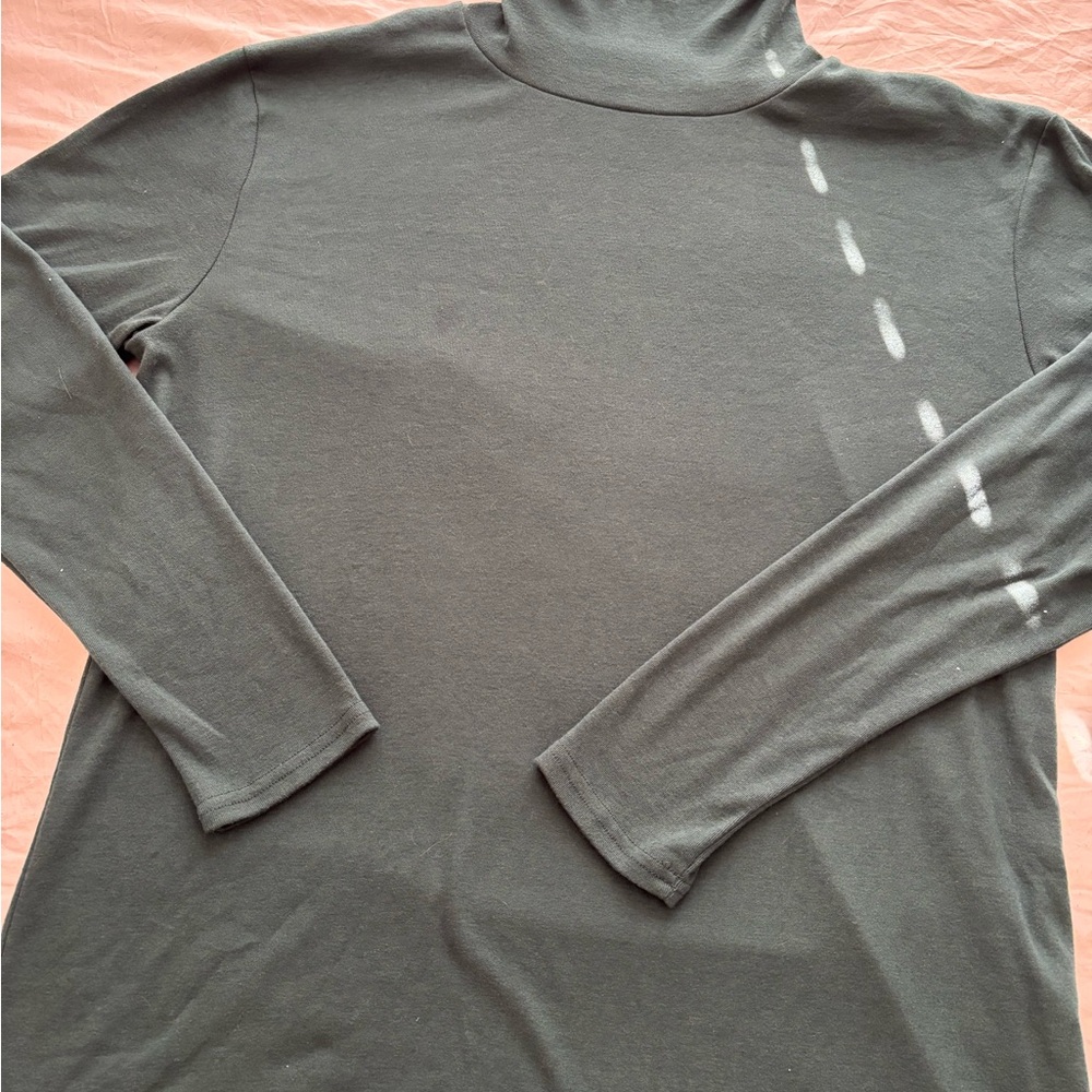 Green Turtleneck Long Sleeve Top